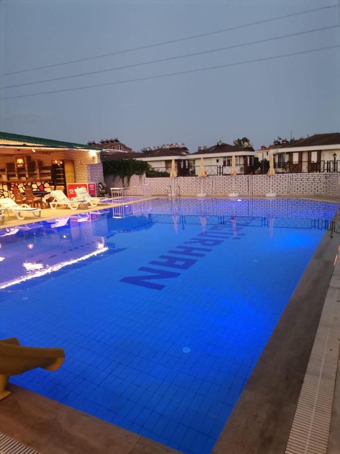 Side Oezguerhan Hotel מראה חיצוני תמונה