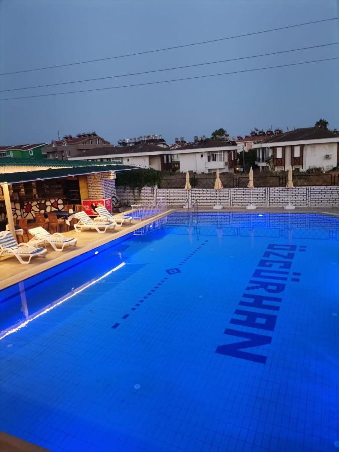 Side Oezguerhan Hotel מראה חיצוני תמונה